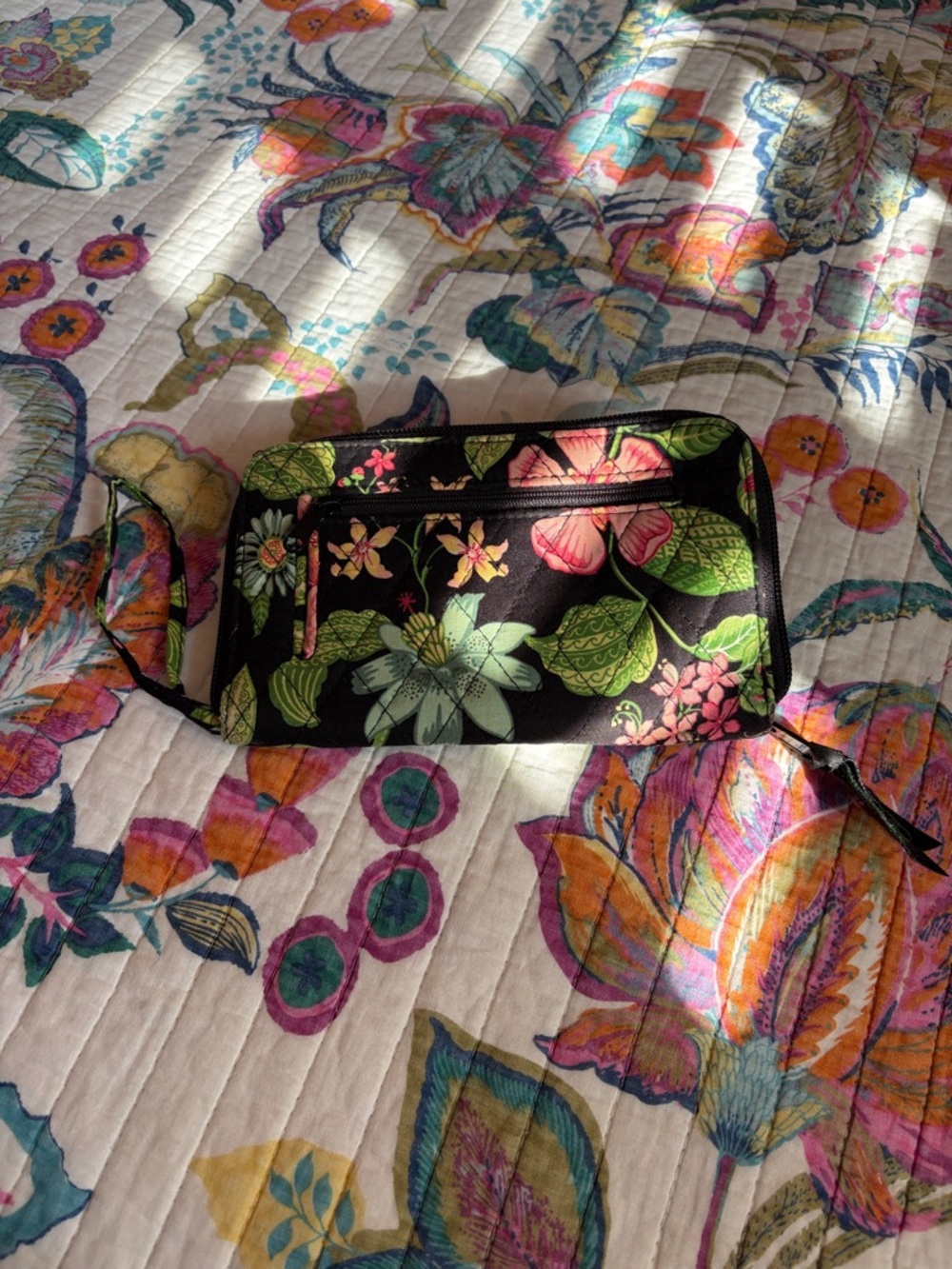 Vera Bradley Botanica Zippy Wallet